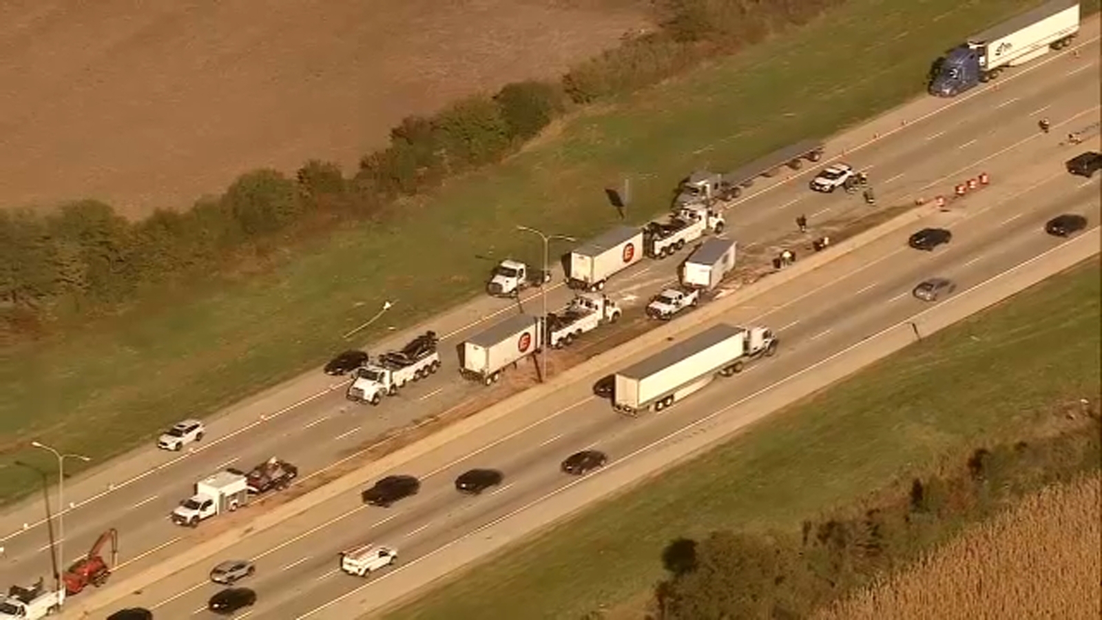 Semi crash closes multiple lanes on I-80 in Will County, Illinois State Police say
      