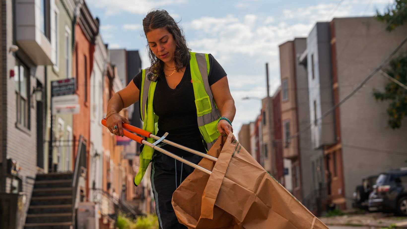Volunteers from Philly, Chicago, and Los Angeles compete in nationwide ...