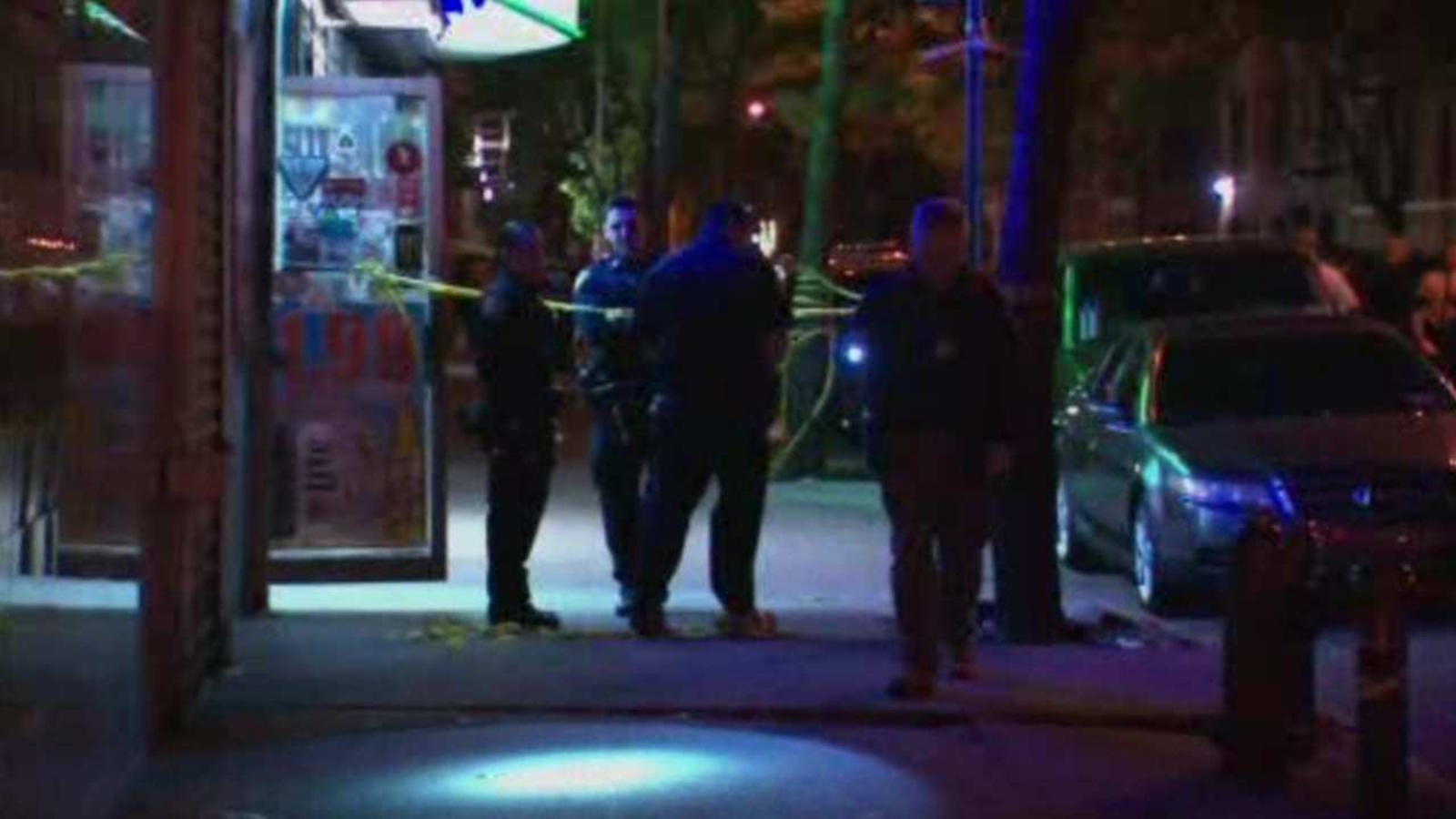 Triple shooting in Mount Hope, Bronx; victims all shot in their backs
