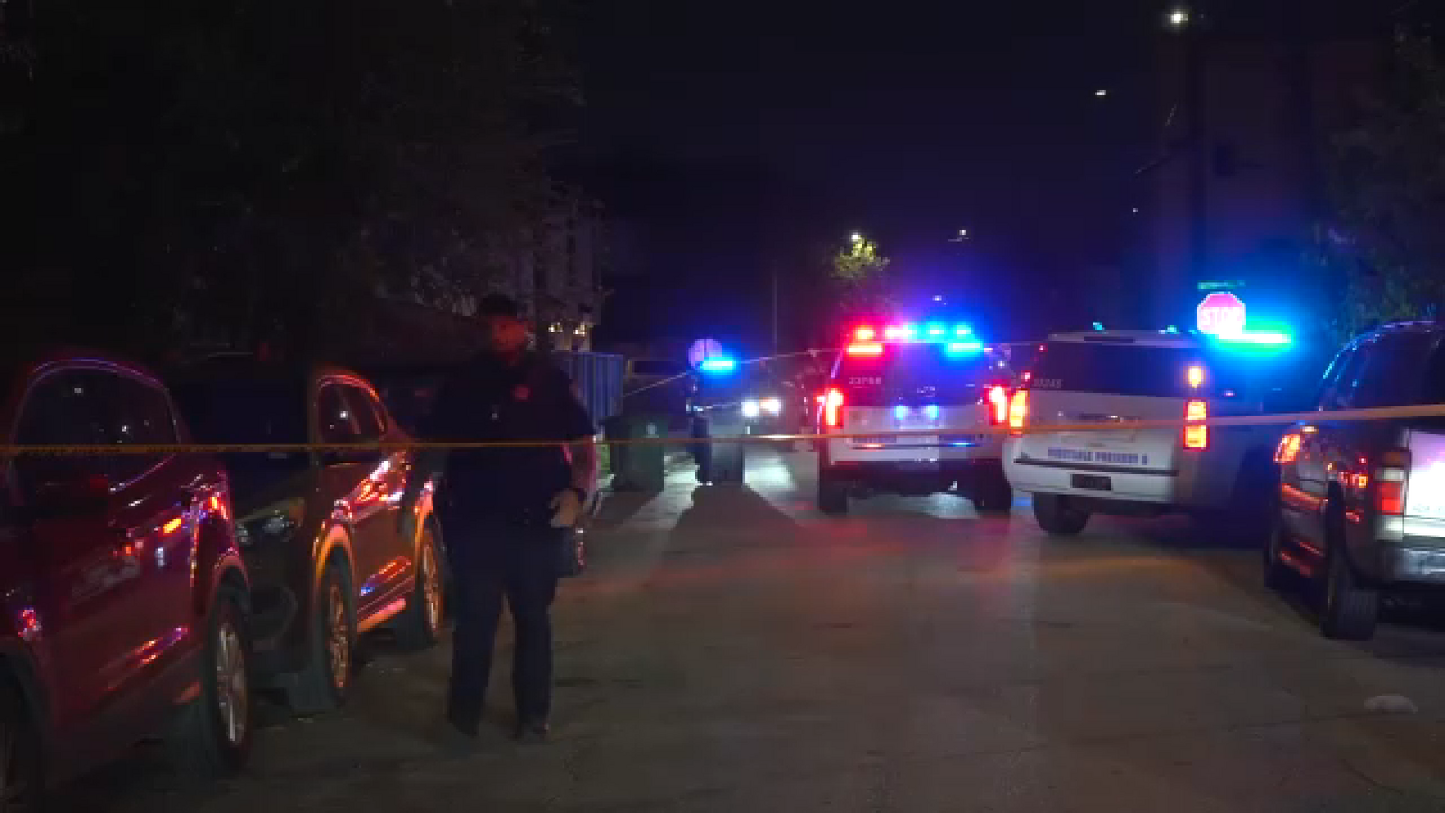 1 killed, 1 injured in shooting at Airbnb being used for a party near east of downtown Houston: HPD
      