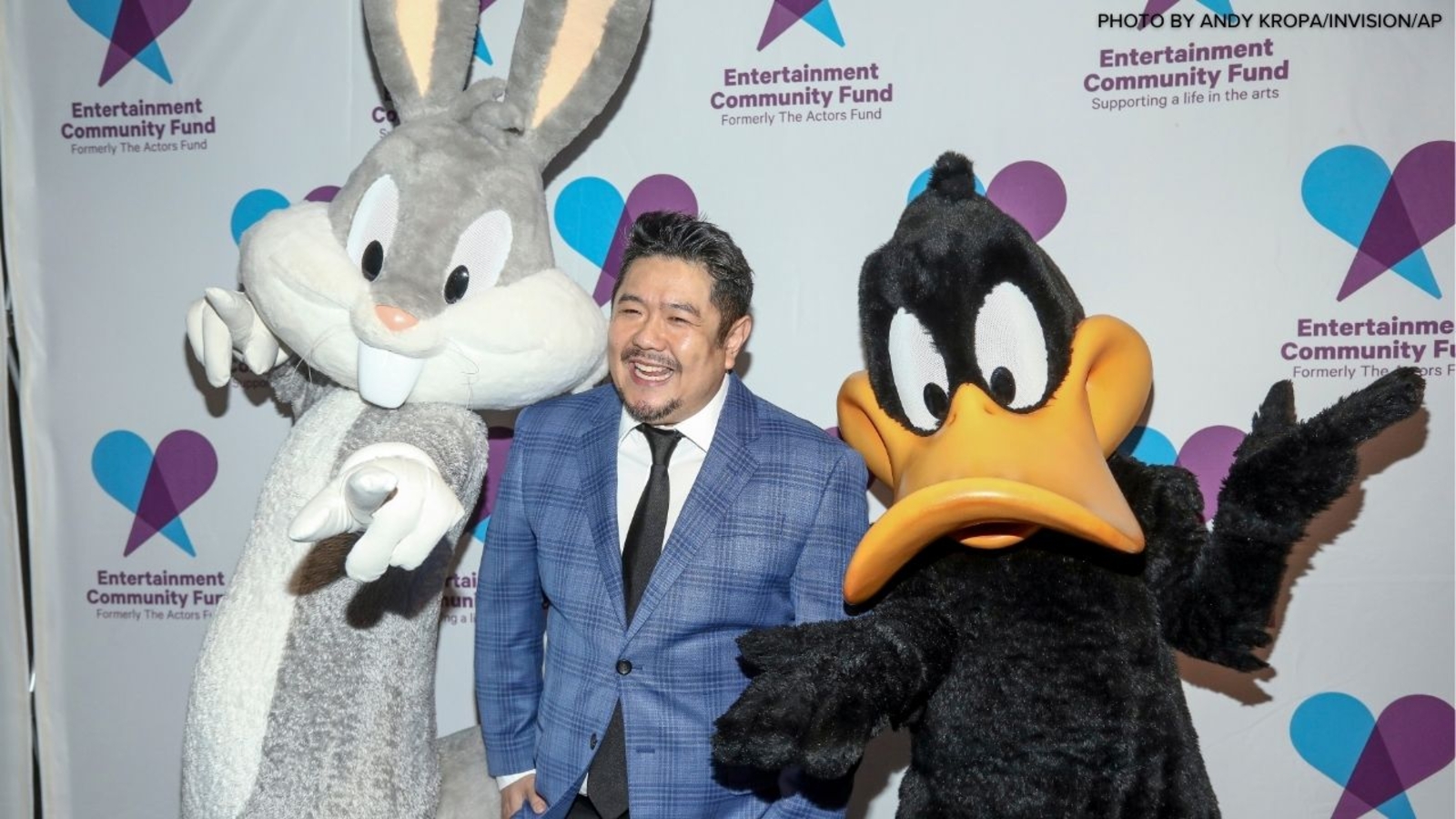 Eric Bauza, who voiced Bugs Bunny, Daffy Duck and dozens of cartoon characters, dies at 46