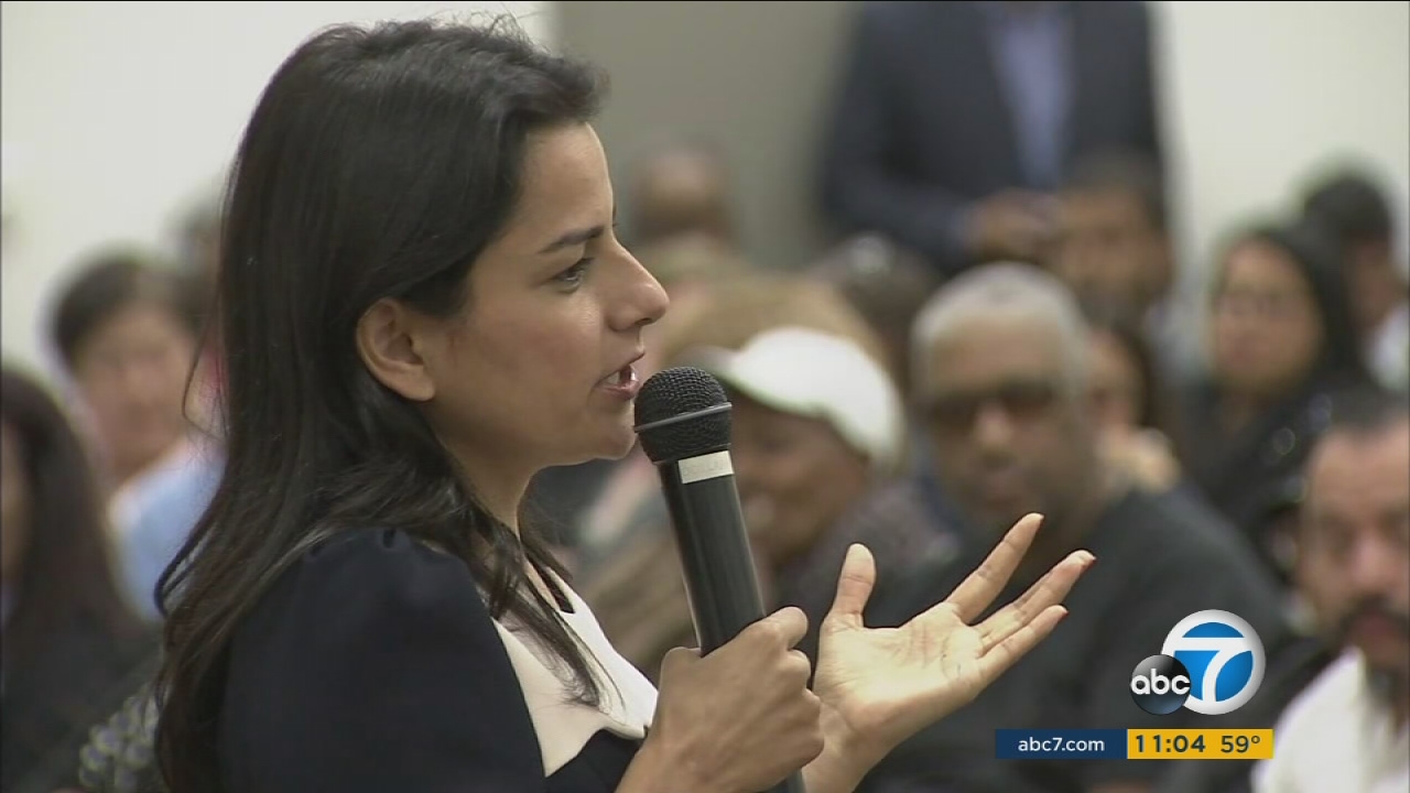 Rep. Barragan discusses Trump at Compton town hall