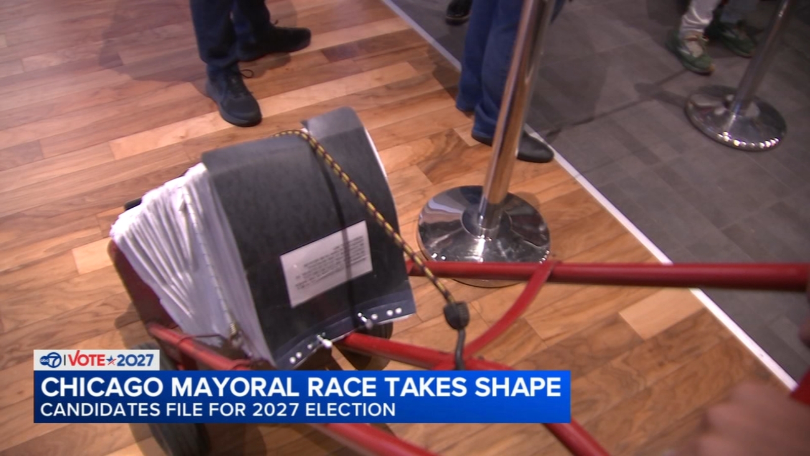 Chicago mayoral candidates submit thousands of nominating petition signatures
