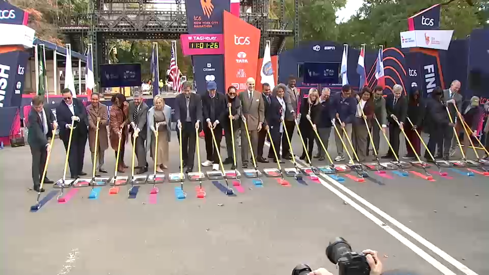Security measures in place, blue line painted ahead of TCS NYC Marathon