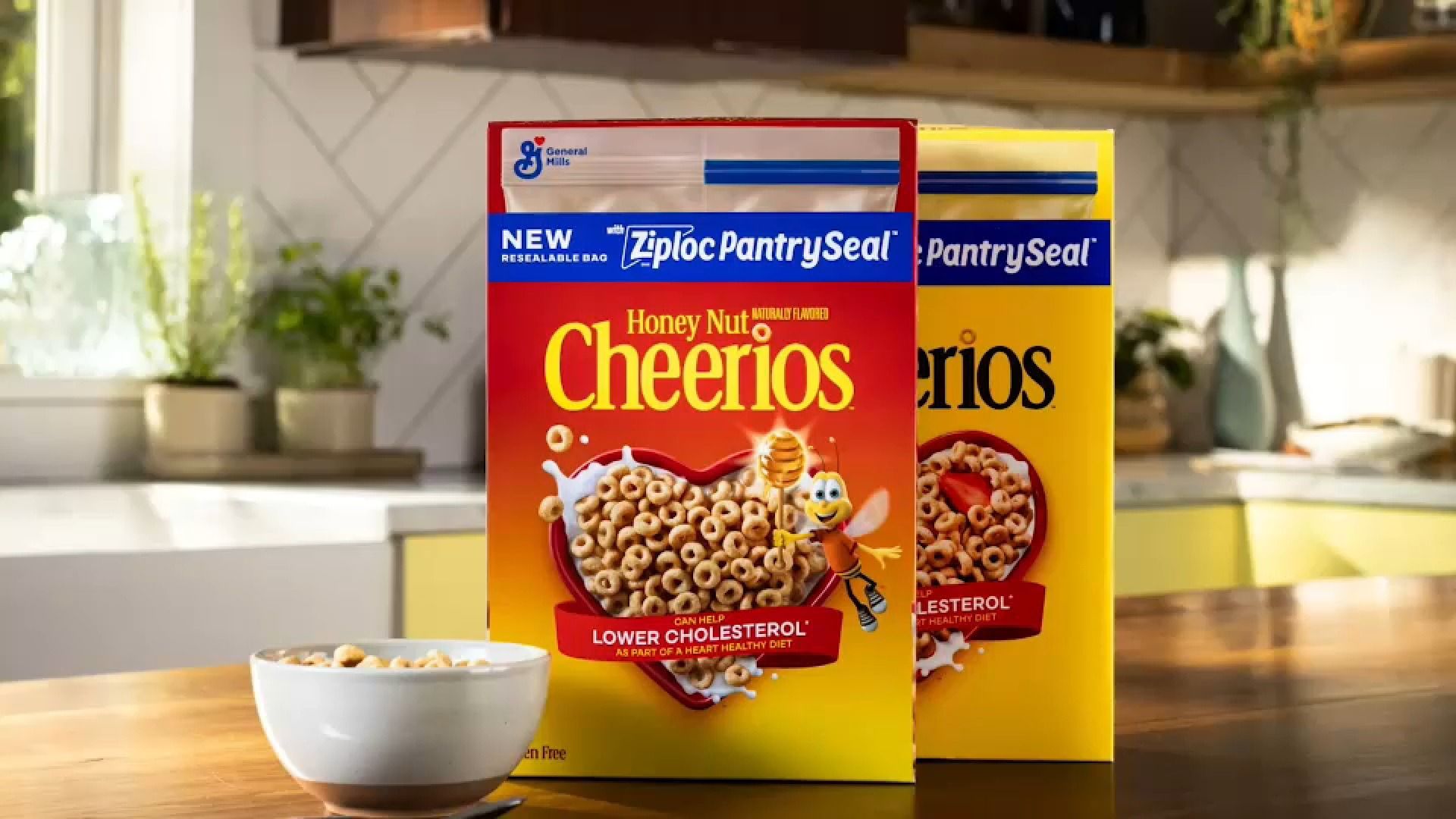 Cheerios teams up with Ziploc to add resealable bag to cereal boxes