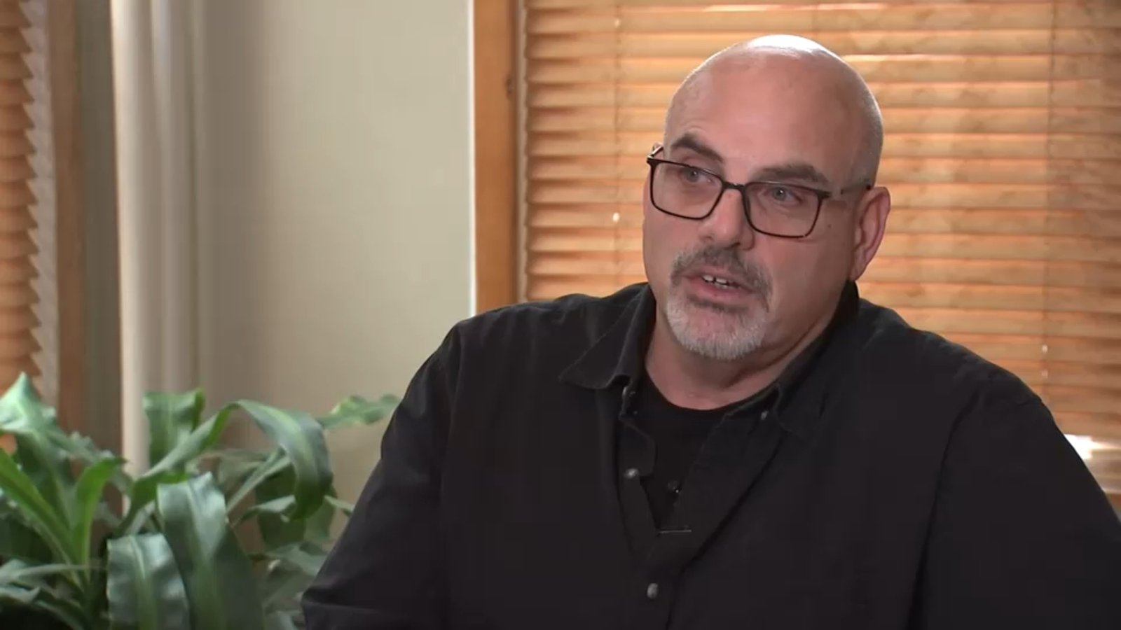 Long Island professor fights back over monthly mystery charge on phone bill
