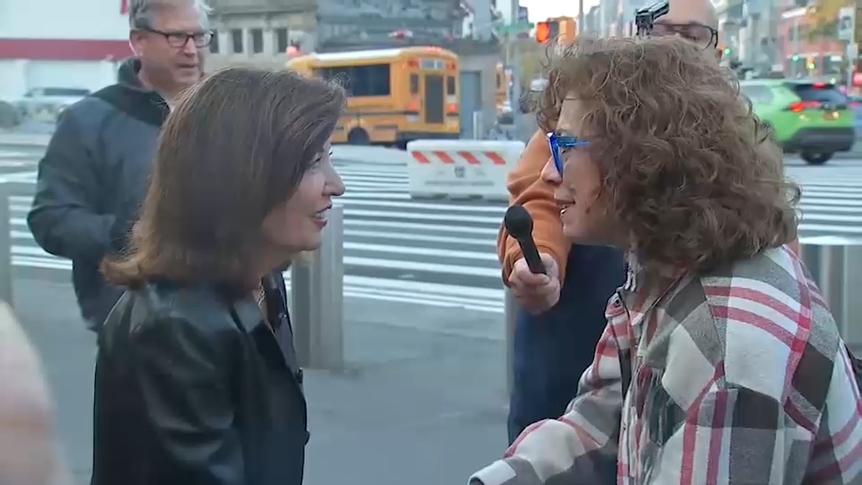 Hochul, Blakeman rally supporters amid historic early voting turnout