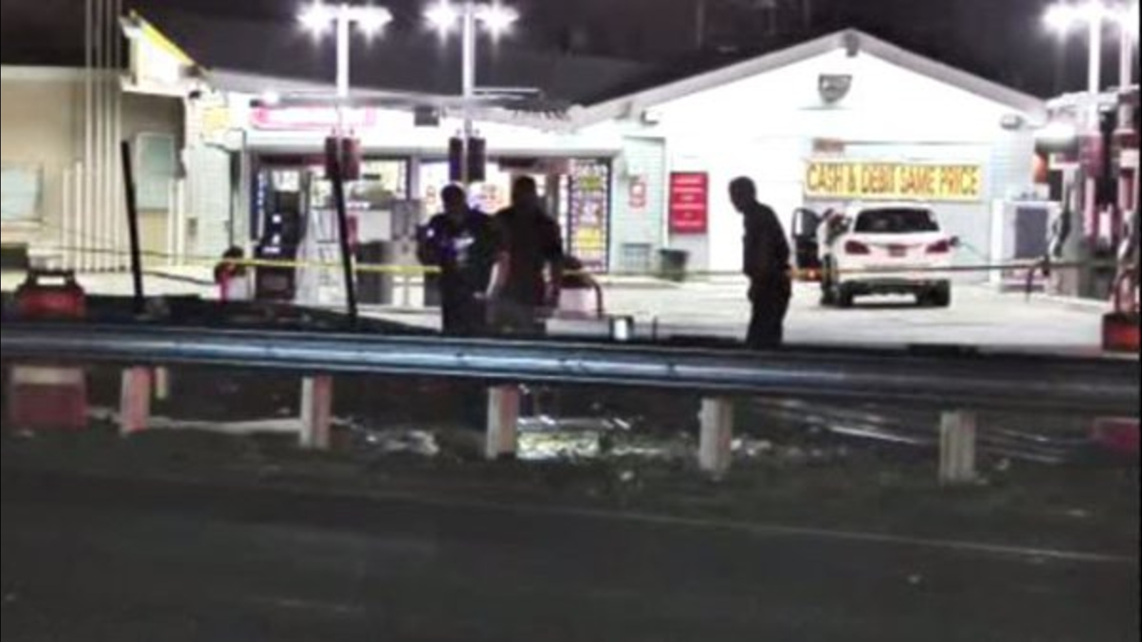 52yearold man fatally struck on Sunrise Highway in Copiague ABC7 New York