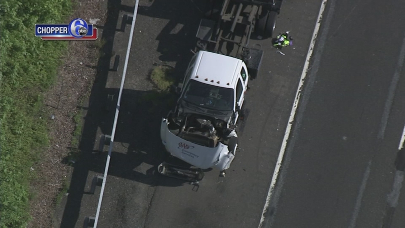 Tow truck driver struck and injured on Route 55 in Mantua