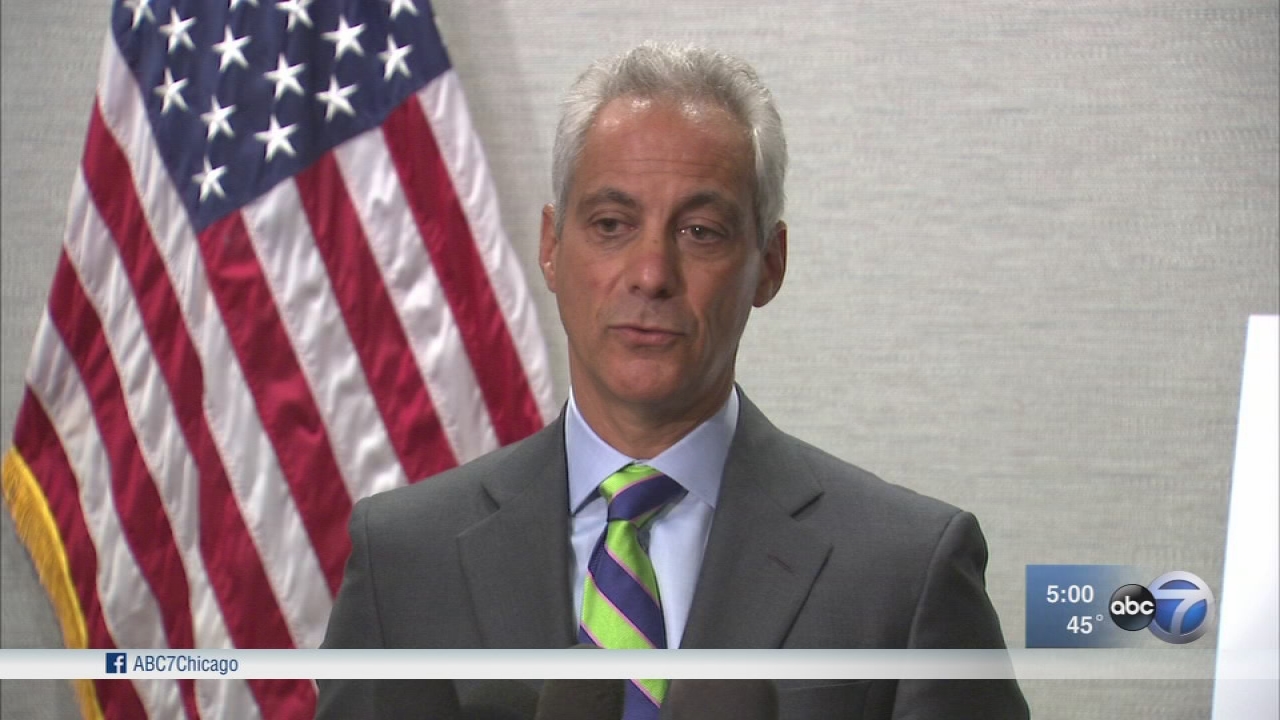 Mayor announces $389 million borrowing plan to finish CPS school year, pay pensions