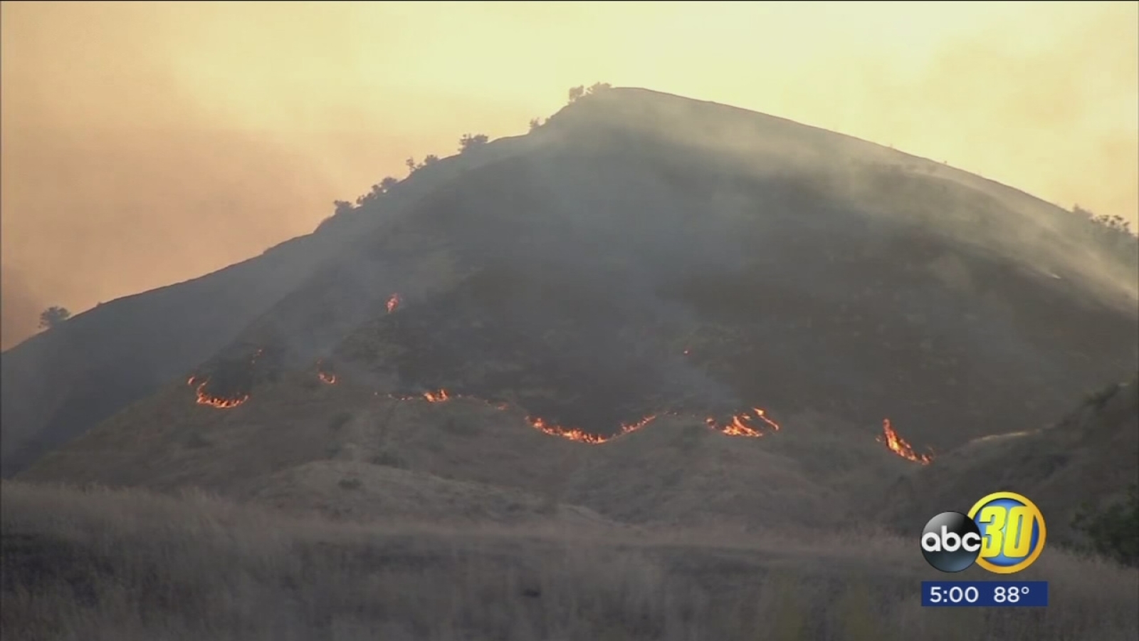 Elm Fire near Coalinga grows to 10,300 acres, 85 percent contained