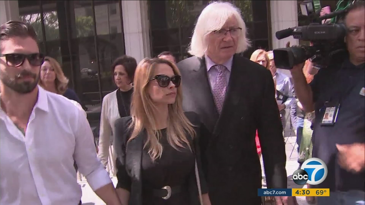 Playboy playmate sentenced to probation in body-shaming case