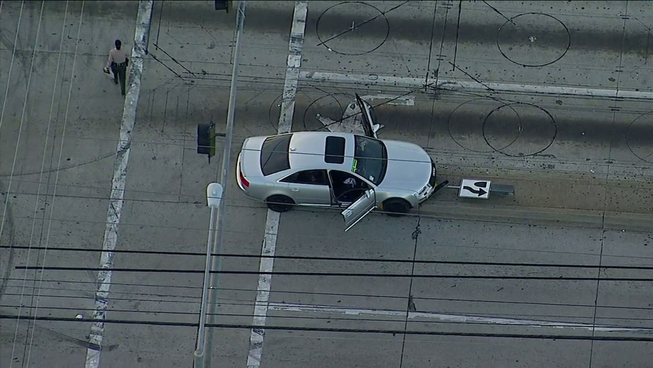 Man shot to death while in car in Westmont ABC7 Los Angeles