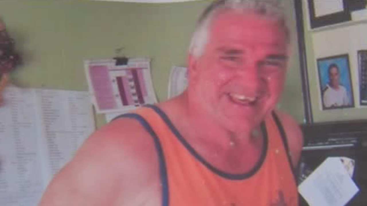 Worker's body recovered after cesspool collapse