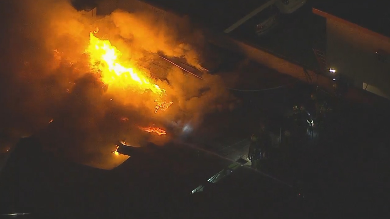 Explosive fire erupts at Van Nuys strip mall