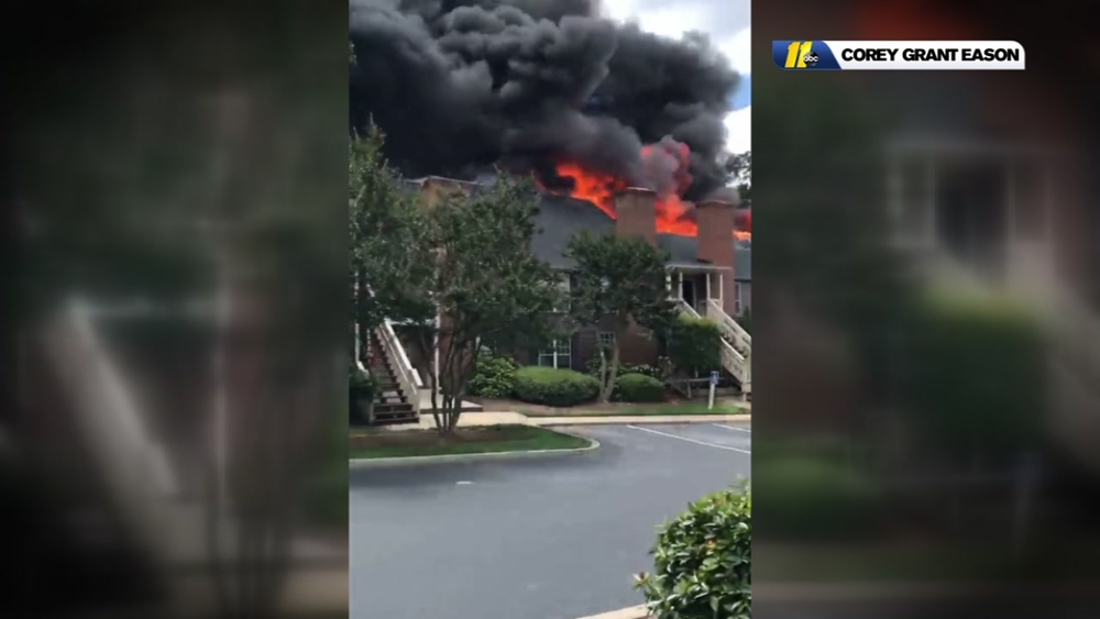 Fire erupts at Raleigh townhouse