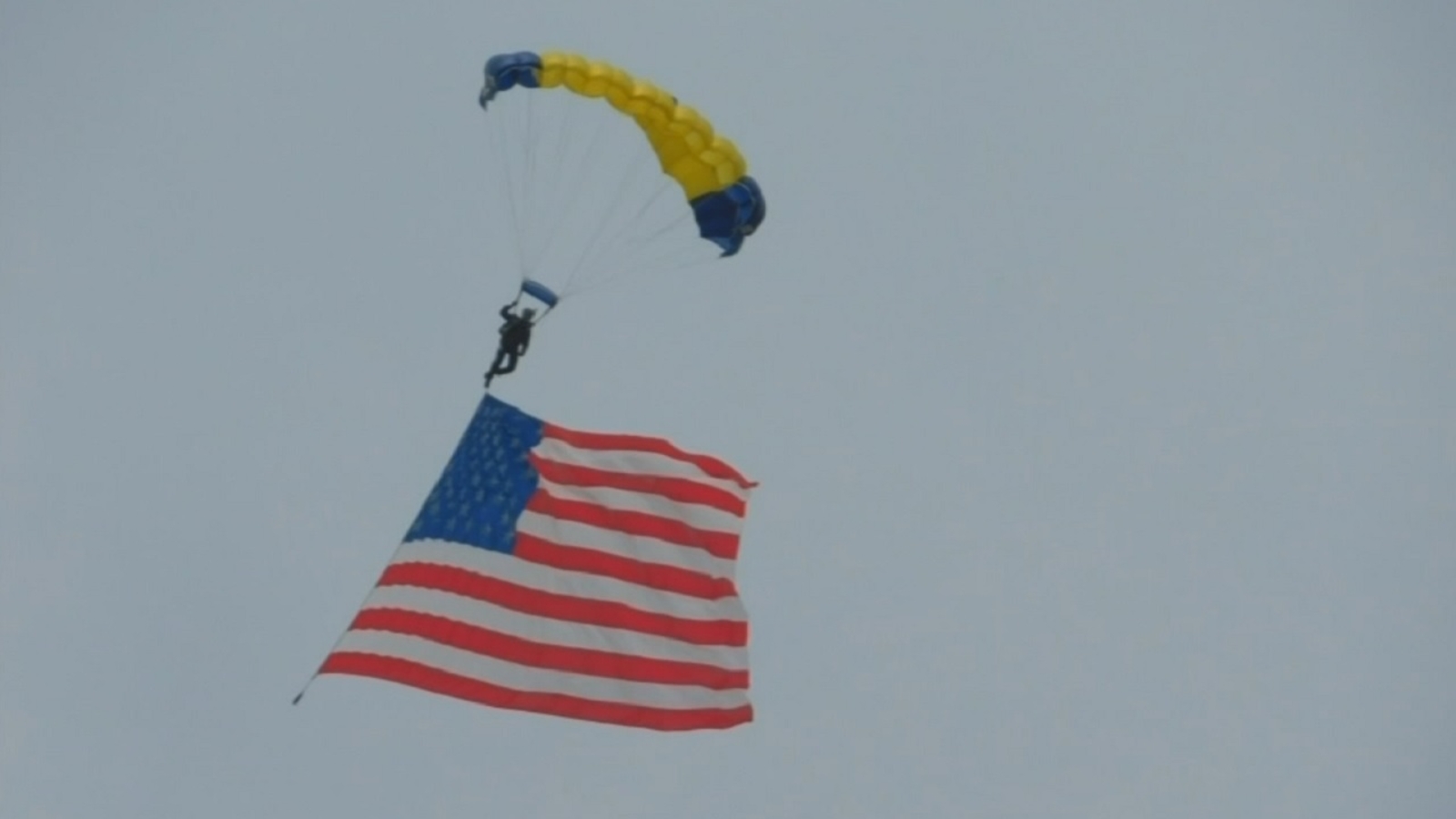 U.S. Navy Seal killed in parachute accident at Fleet Week event in