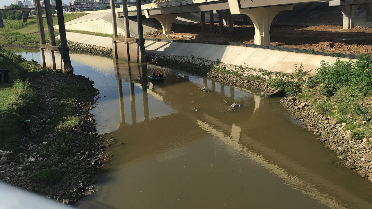 Body found in White Oak Bayou