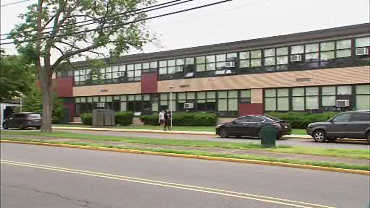 Students in New Jersey named, shamed over delinquent lunch and book money