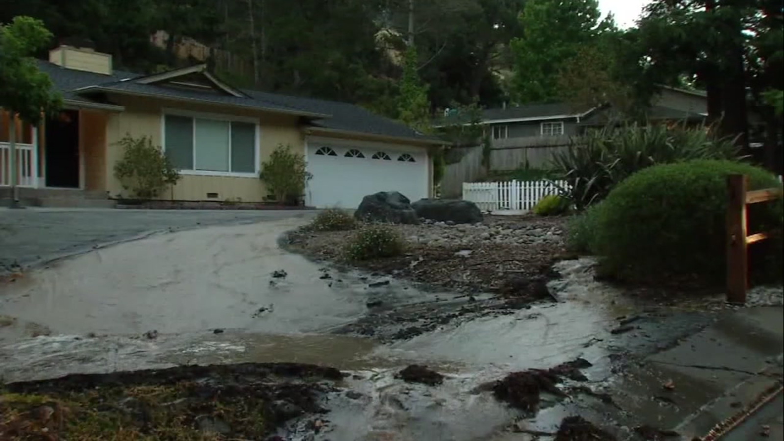 Water main break creates massive muddy mess in Belmont ABC7 San Francisco