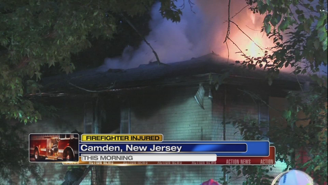 Firefighter hurt battling Camden blaze
