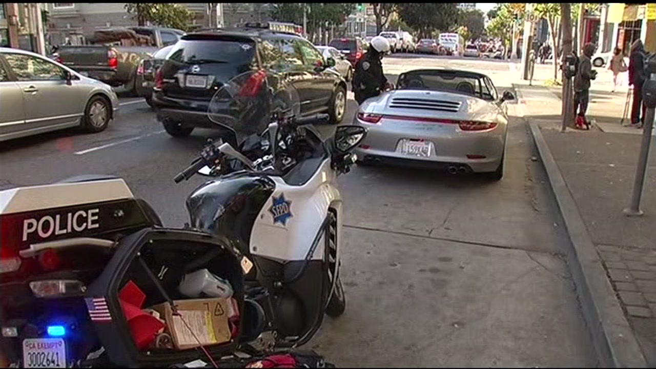 New plan would decriminalize most traffic violations in California