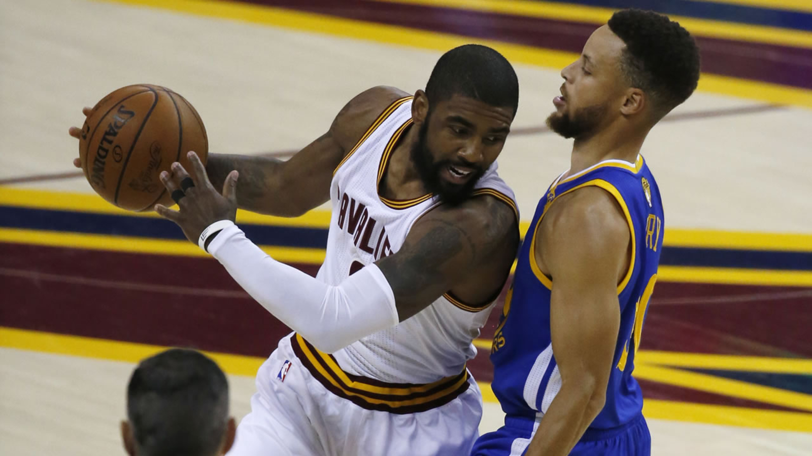 PHOTOS: Golden State Warriors, Cleveland Cavs face off in epic NBA