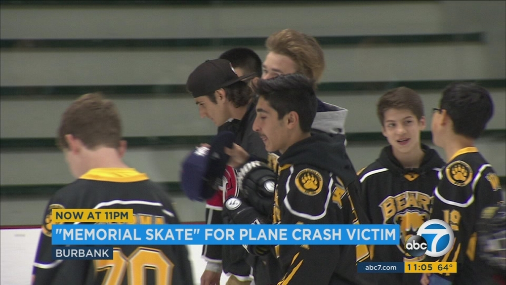 Tribute skate in Burbank honors teen hockey player killed in plane crash