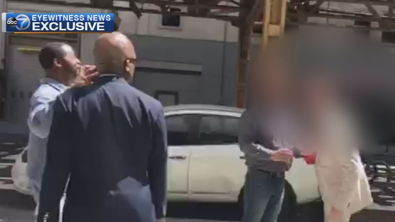 Man arrested after racially-charged fight at Chicago Starbucks