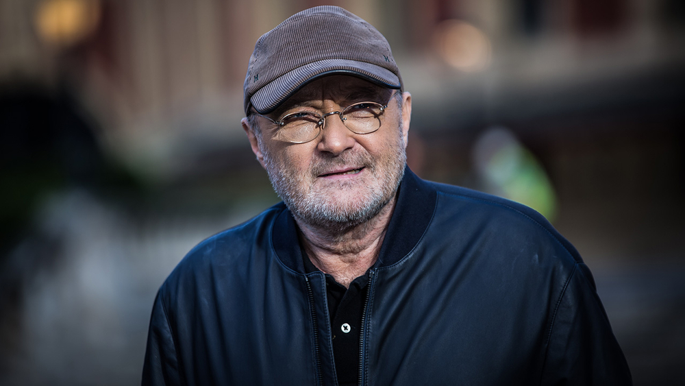 Phil Collins falls in his London hotel room