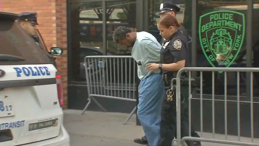 Suspect in the stabbing of a pregnant woman is in custody