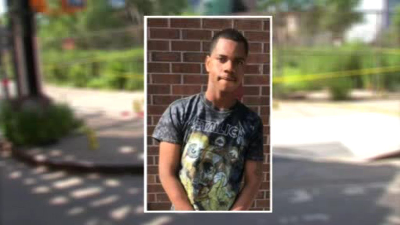17-year-old killed, 14-year-old cousin hurt in Brooklyn shooting