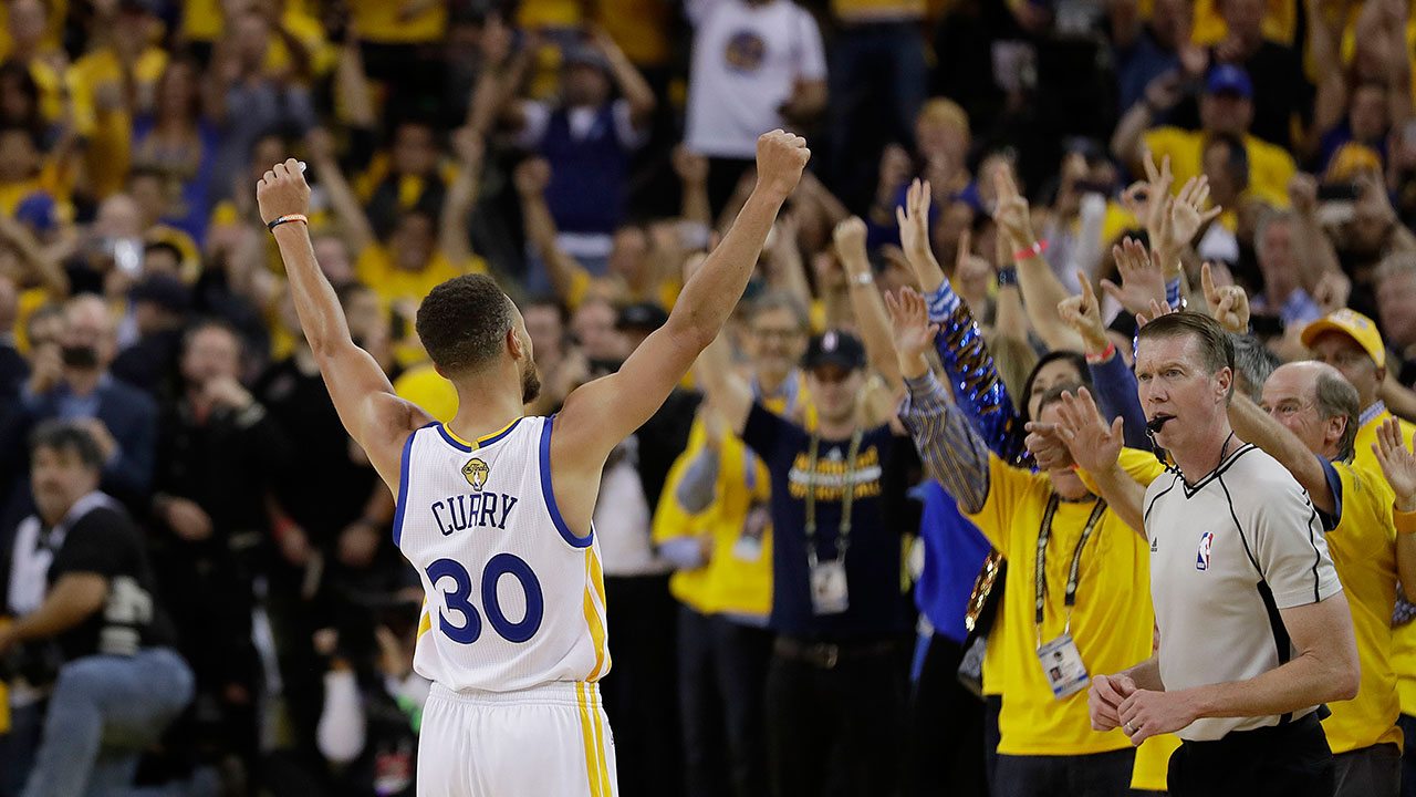 ESPN: Stephen Curry agrees to 5-year, $201 million deal with Warriors