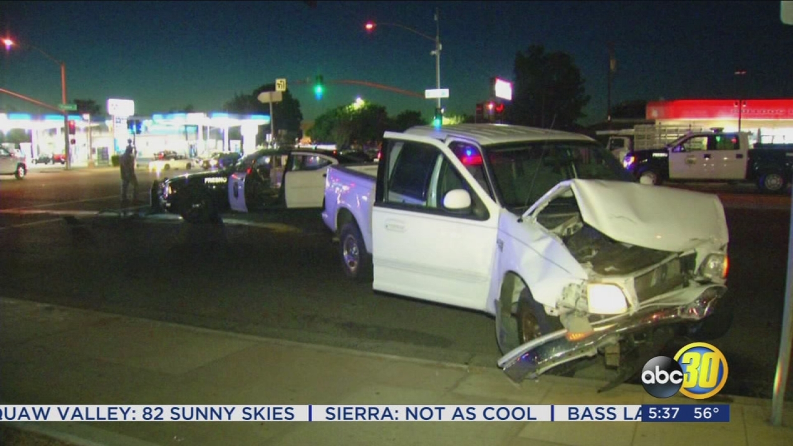 Police car involved in crash in Northeast Fresno, 2 injured ABC30 Fresno
