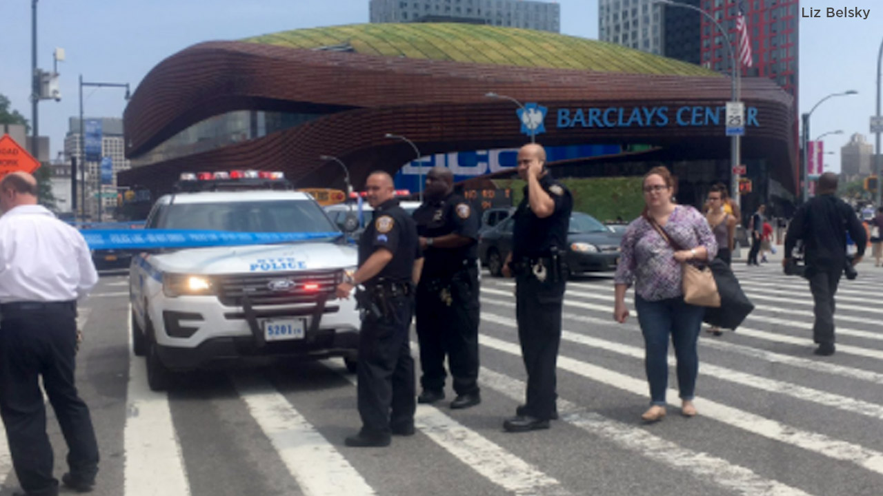 Man shot near Barclays Center, terrifying innocent shoppers