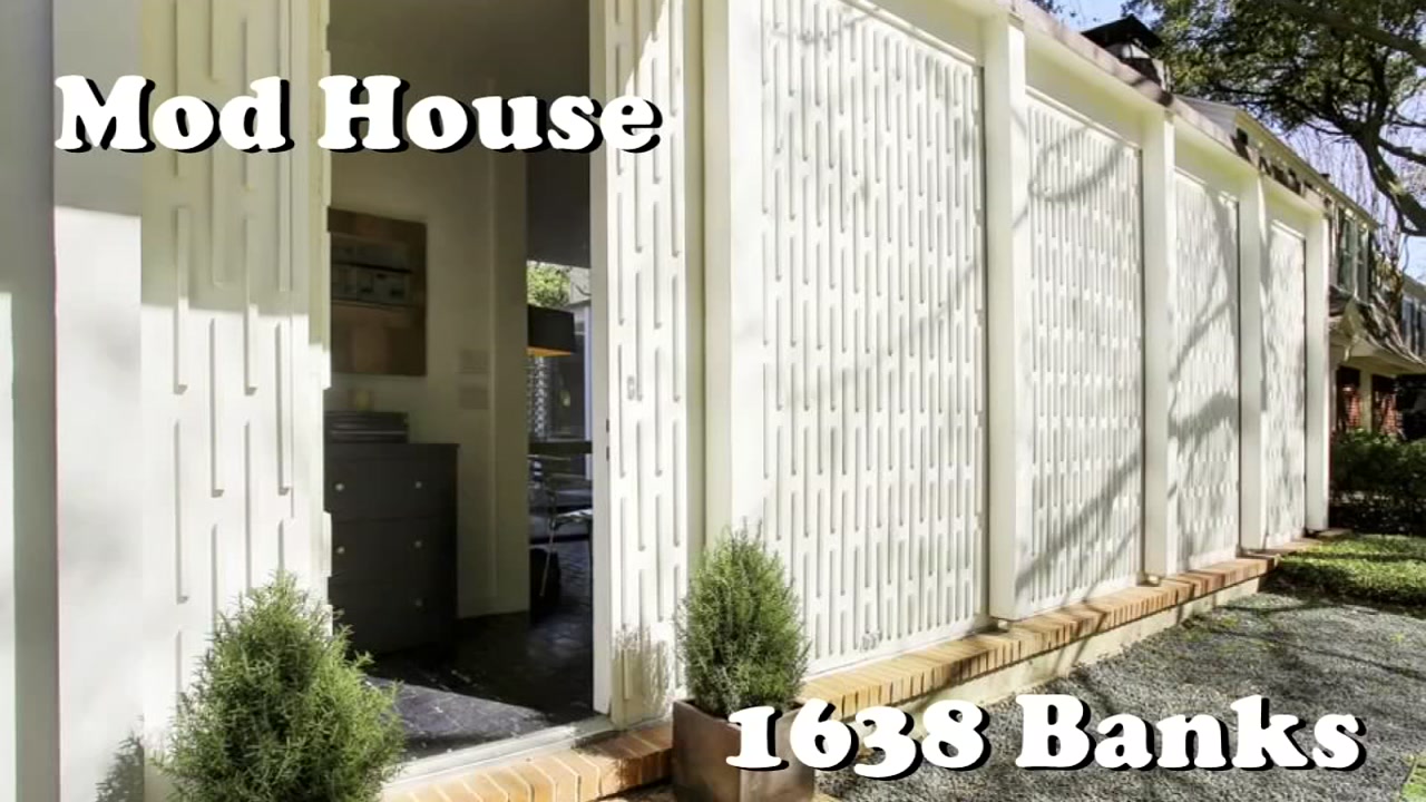 Mod house designed by architect who worked on Astrodome for sale