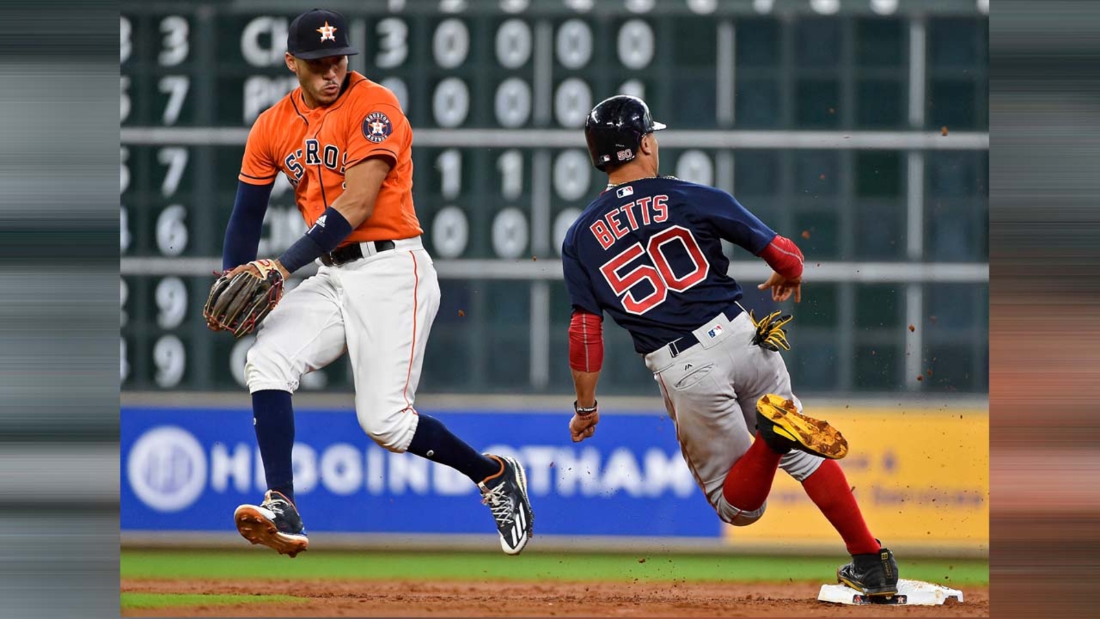 Heart Stopping Finish! Astros Hang Onto Edge In Series Opener Against Red Sox - y7odw0a
