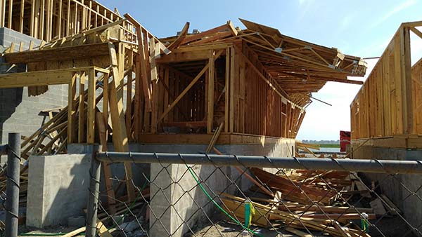 New homes under construction collapse in North Wildwood