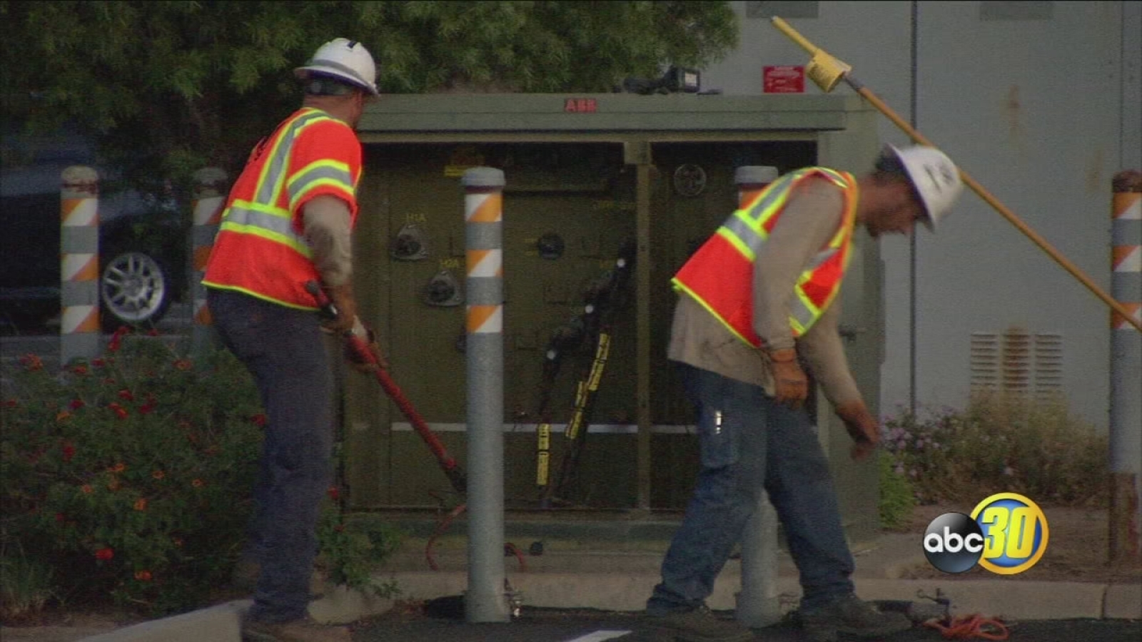 Equipment failure leaves thousands without power in Fresno, Clovis