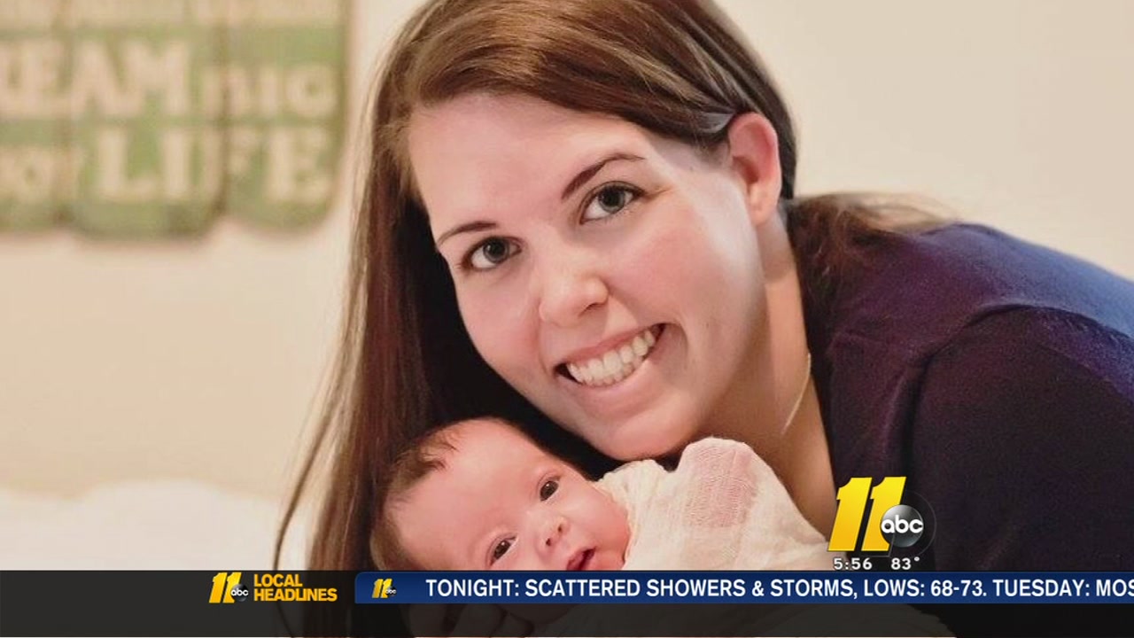 Duke nurse plays photographer for moms with risky pregnancies