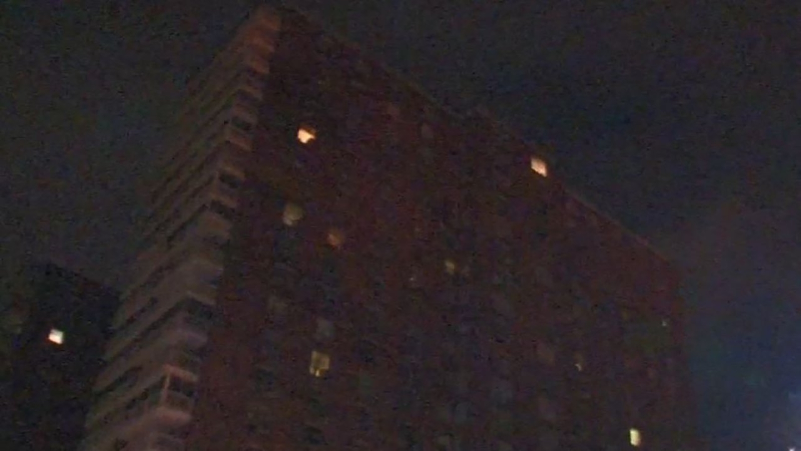 Harlem apartment fire leaves man critical, woman dead ABC7 New York