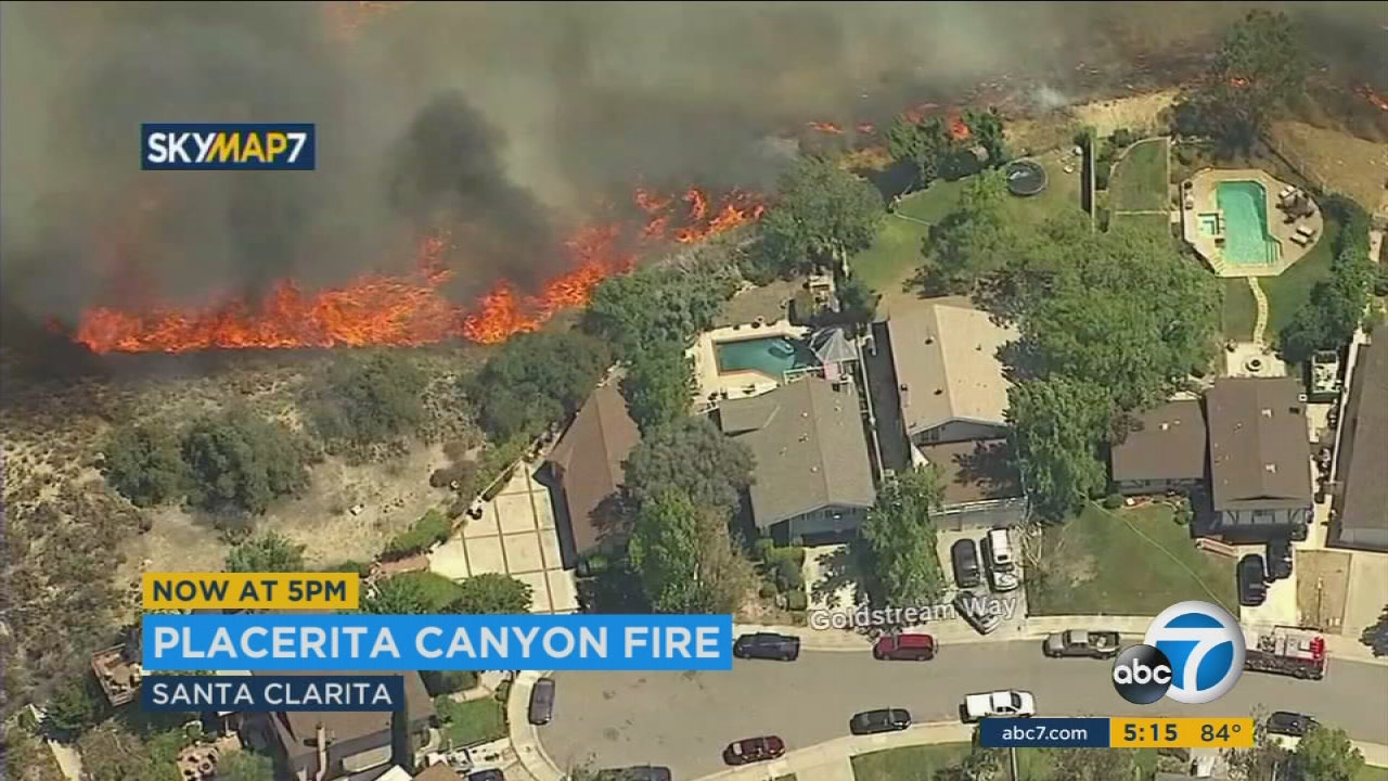 Heat, winds work against firefighters battling Santa Clarita blaze