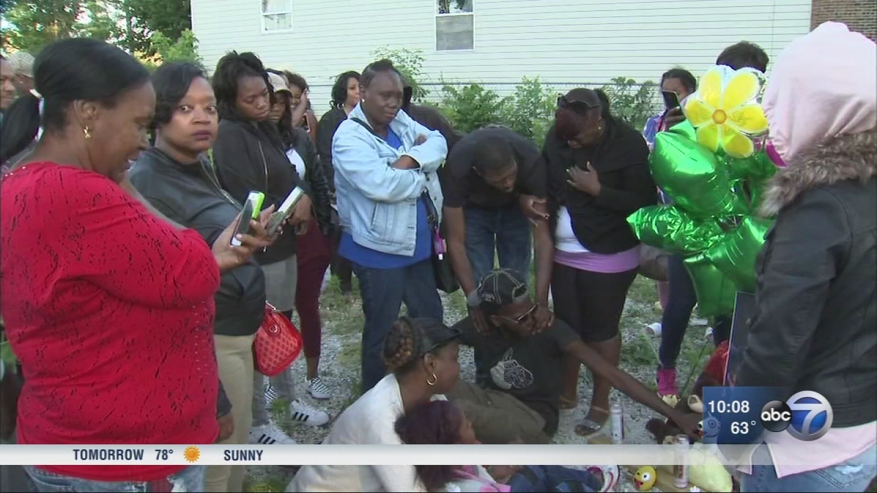 Mother of 6 killed in crash remembered, killer still at large