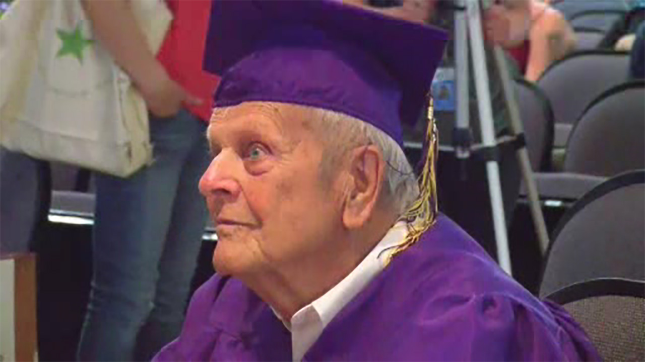 93-year-old veteran graduates from high school