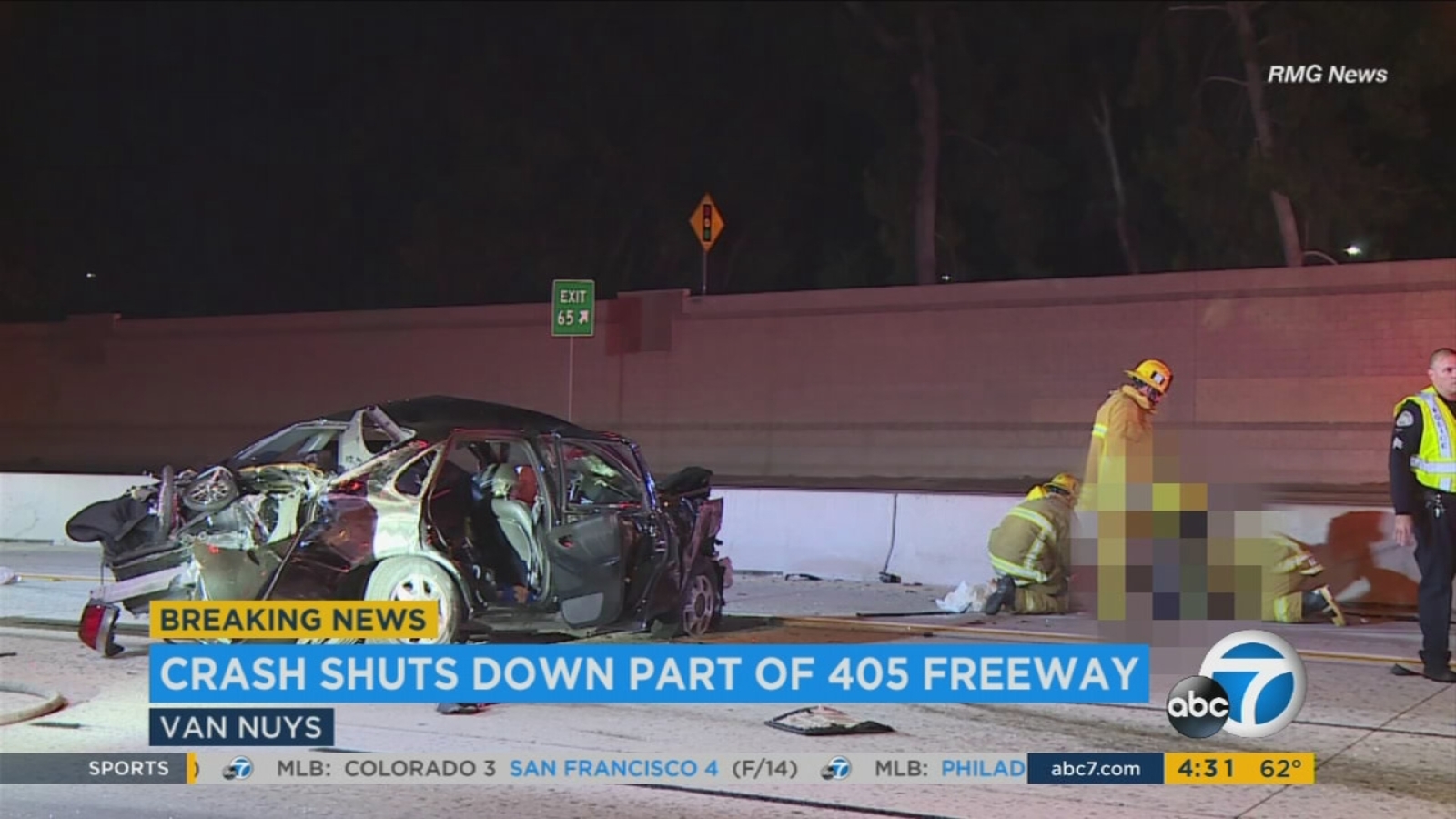 4 hurt, 1 critically, in crash on 405 Fwy in Van Nuys; all lanes