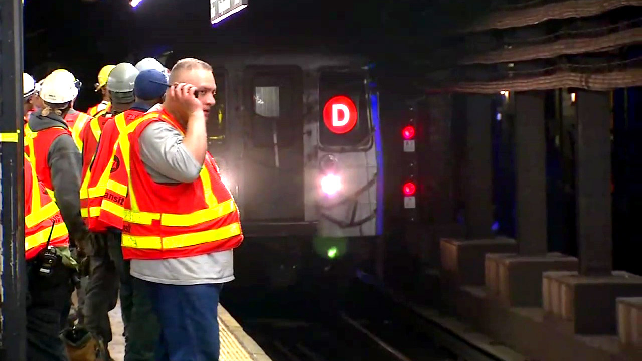 MTA inspecting 'every inch of rail' after NYC subway derailment as service restored at 125th Street
