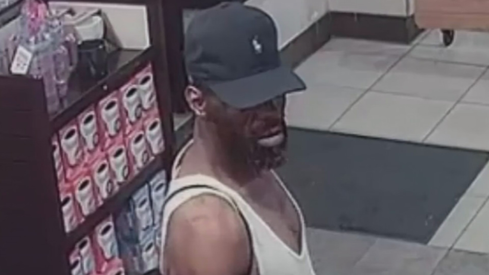 Suspect sought for Father's Day assault in Center City - 6abc Philadelphia