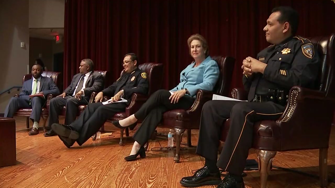 NAACP hosts discussion on criminal justice