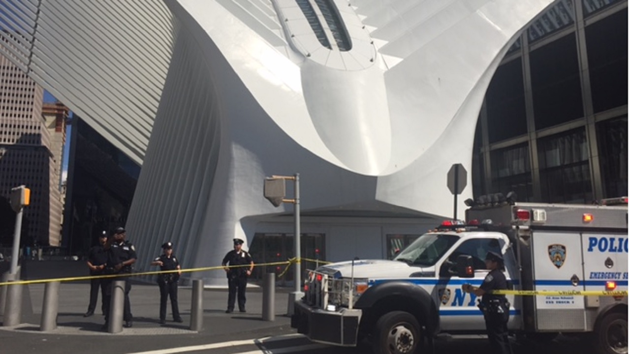 Unattended suitcase prompts suspension of WTC PATH service