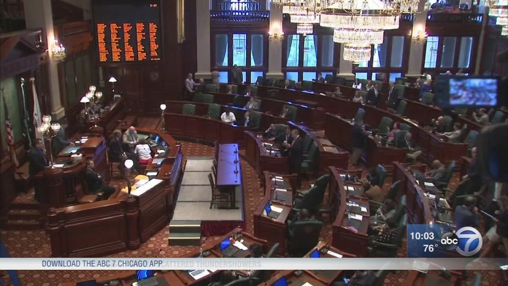Illinois House approves $5B tax hike